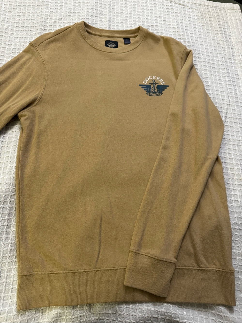 Dockers Men’s Crewneck Sweater in Tan with Navy Logo